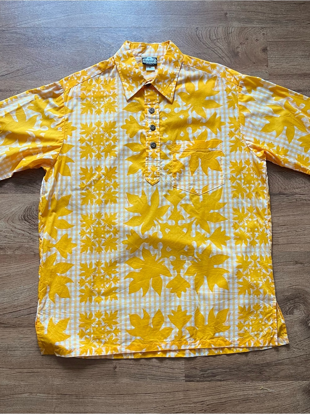 Manuhealii Hē’ī Yellow Pull Over Aloha